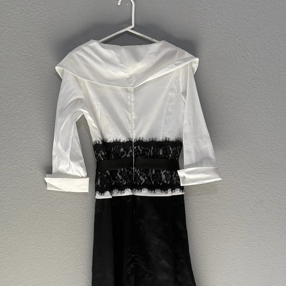 Elegant Chic Black and White Lace Maxi Dress belted wide shoulder sz 12 formal